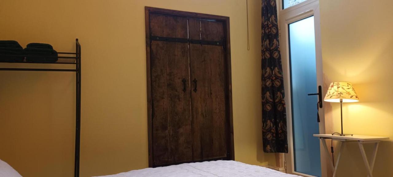 Room With Luxury Private Bathroom & Independent Entrance Near Tube Londýn Exteriér fotografie